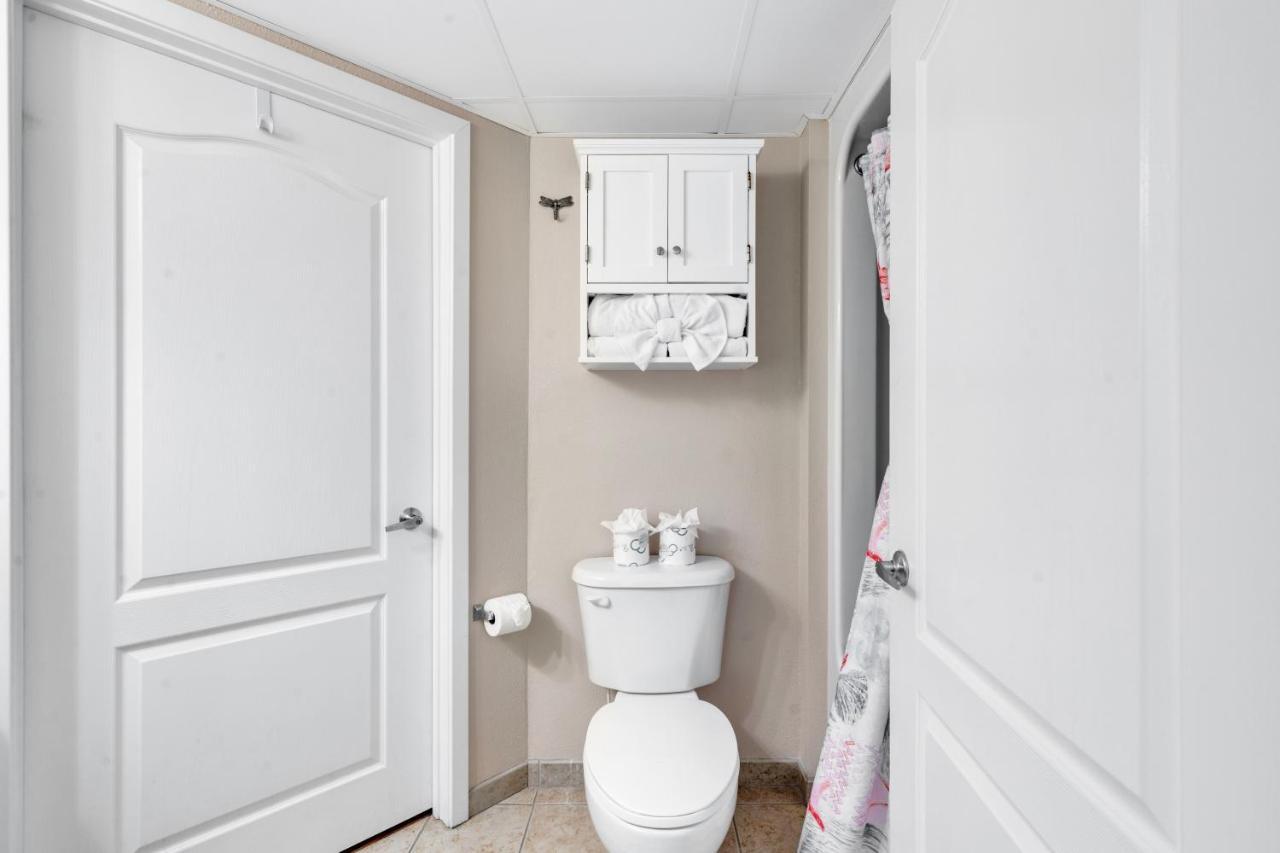 Appartamento Carolinian Corner Gem Views! Myrtle Beach Esterno foto